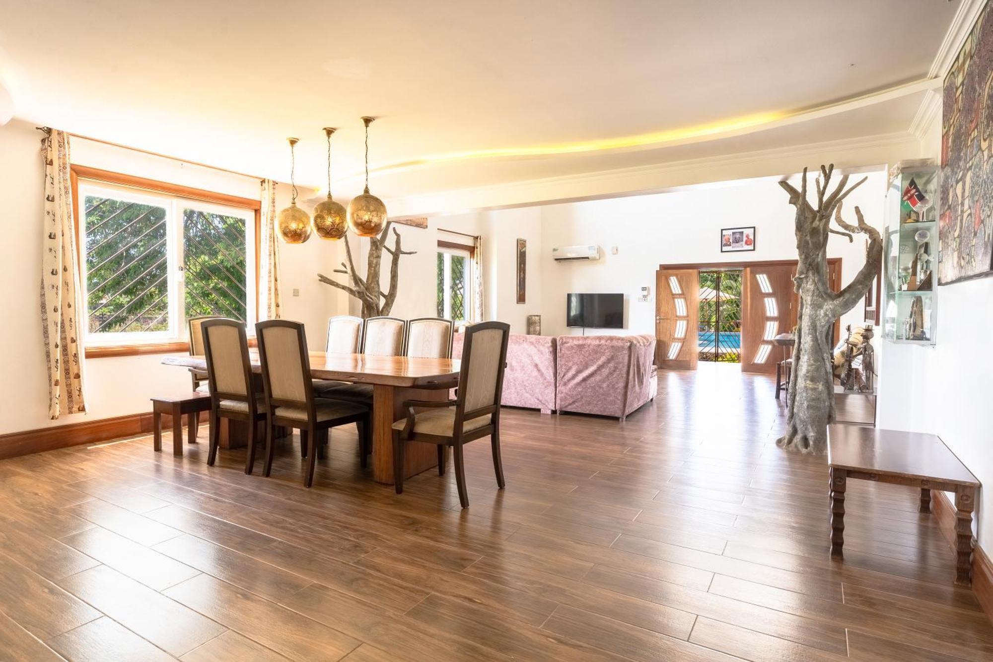 Queens Chateau Boutique Villa Praia de Diani Exterior foto